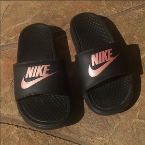 Nike slides